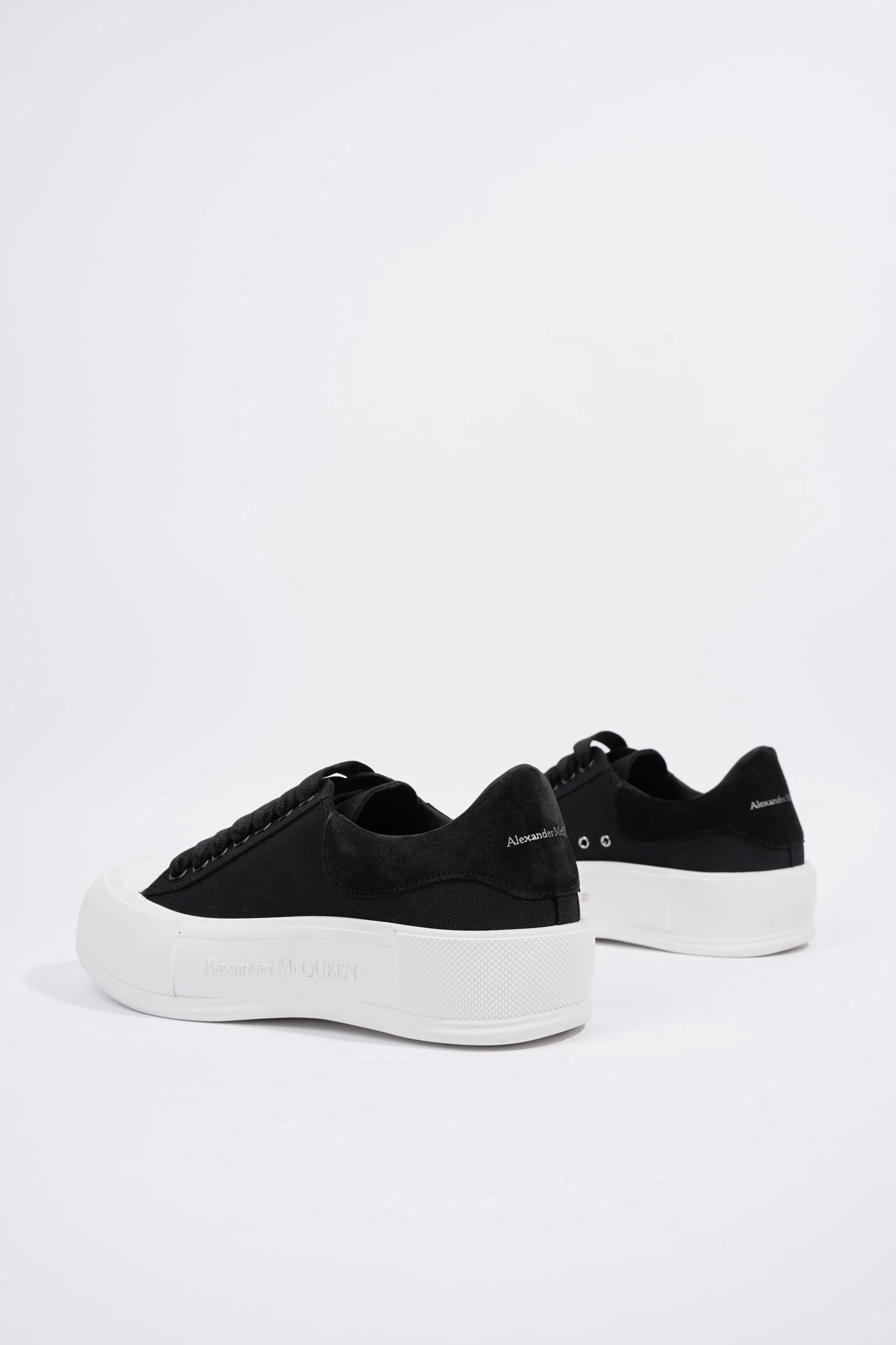 Alexander McQueen Deck Plimsoll Black / White Canvas EU 37 UK 4