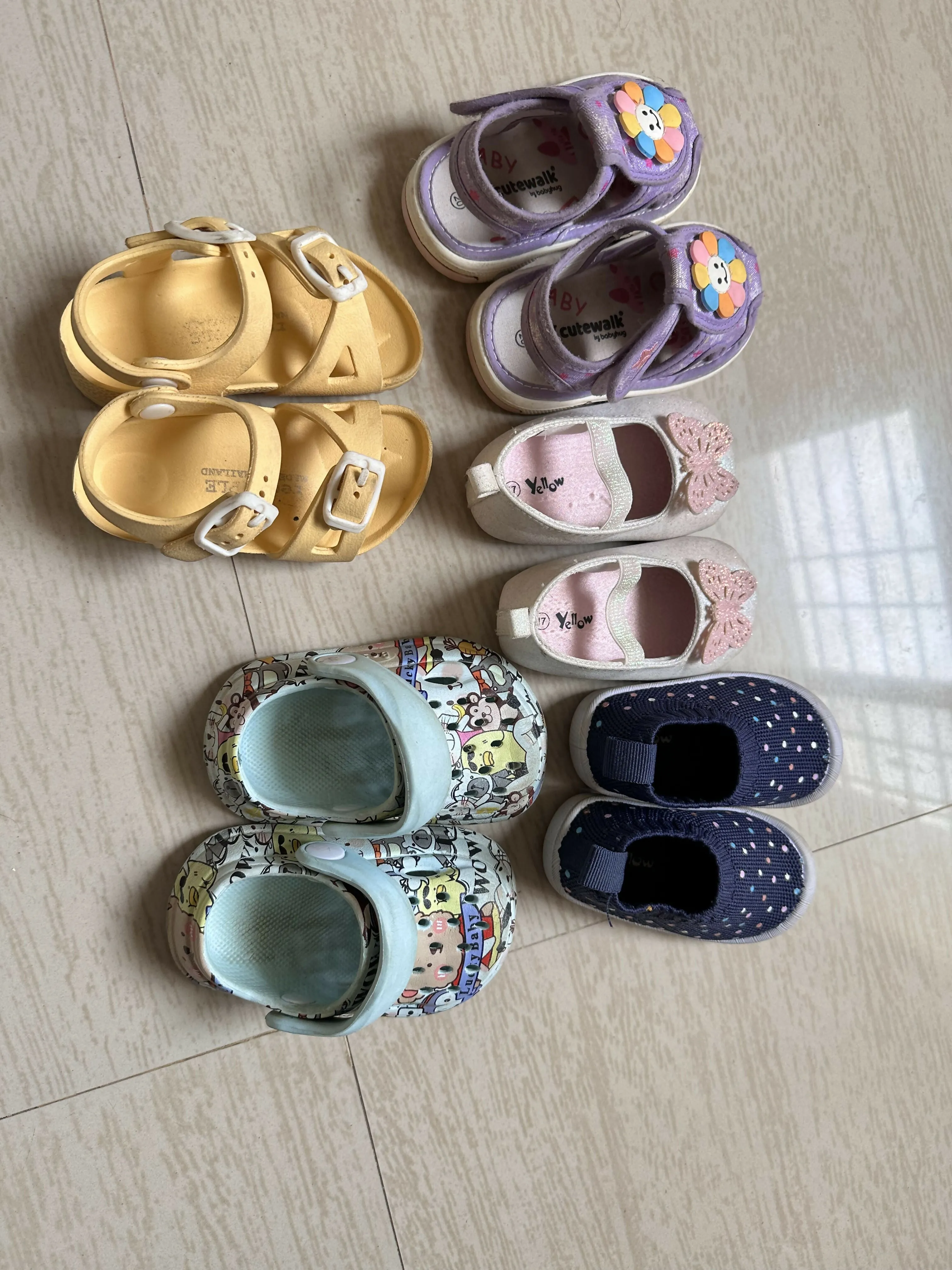 Baby slippers and shoes (multiple size from 3m-18m)