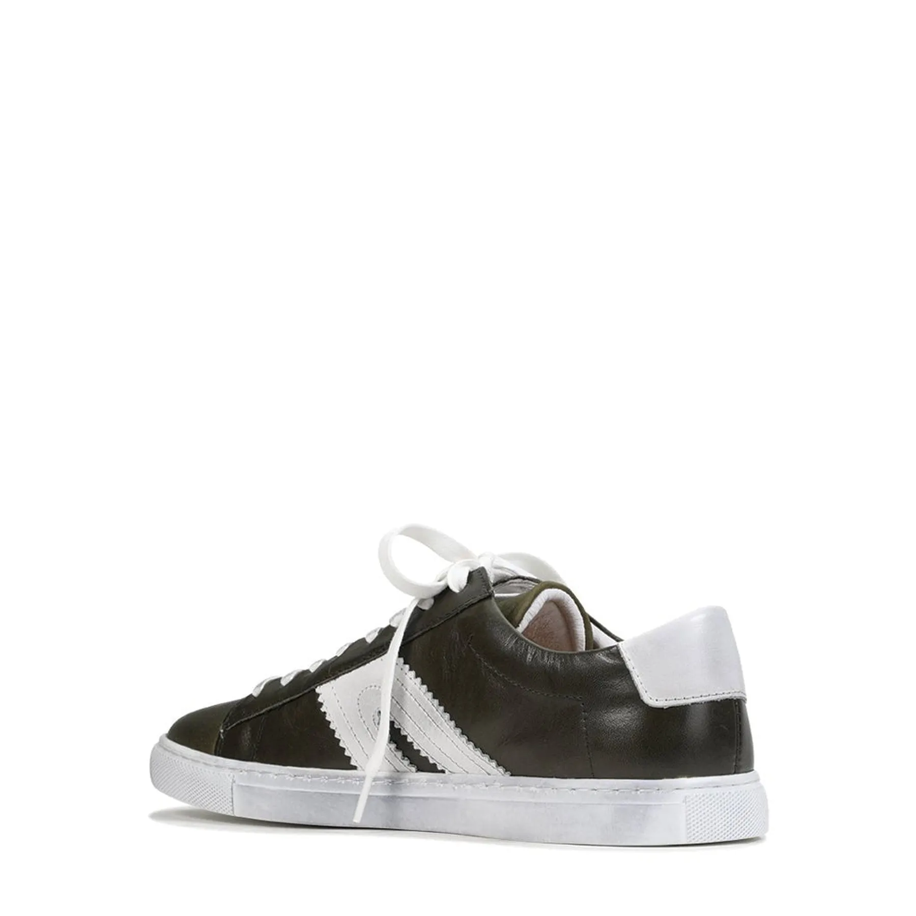 BURN LOW-TOP LEATHER SNEAKERS