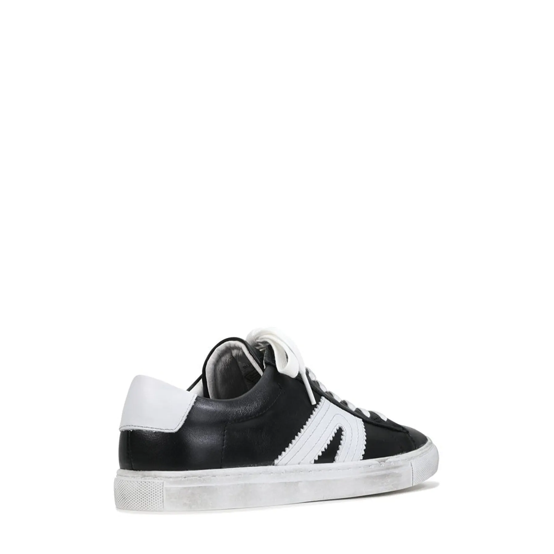 BURN LOW-TOP LEATHER SNEAKERS