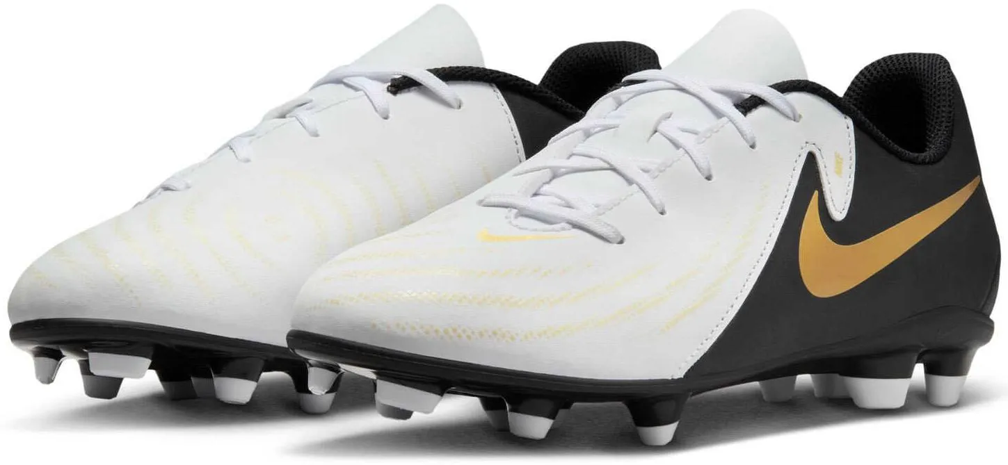 Jr. Phantom GX 2 Club Little/Big Kids' MG Low-Top Football Boots