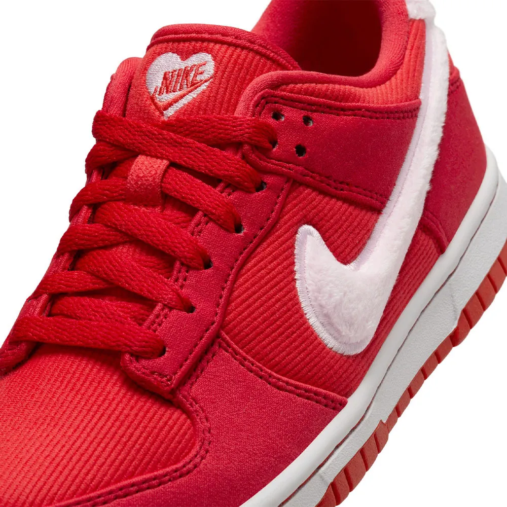 Nike Dunk Low 'Valentines Day 2024' Sale